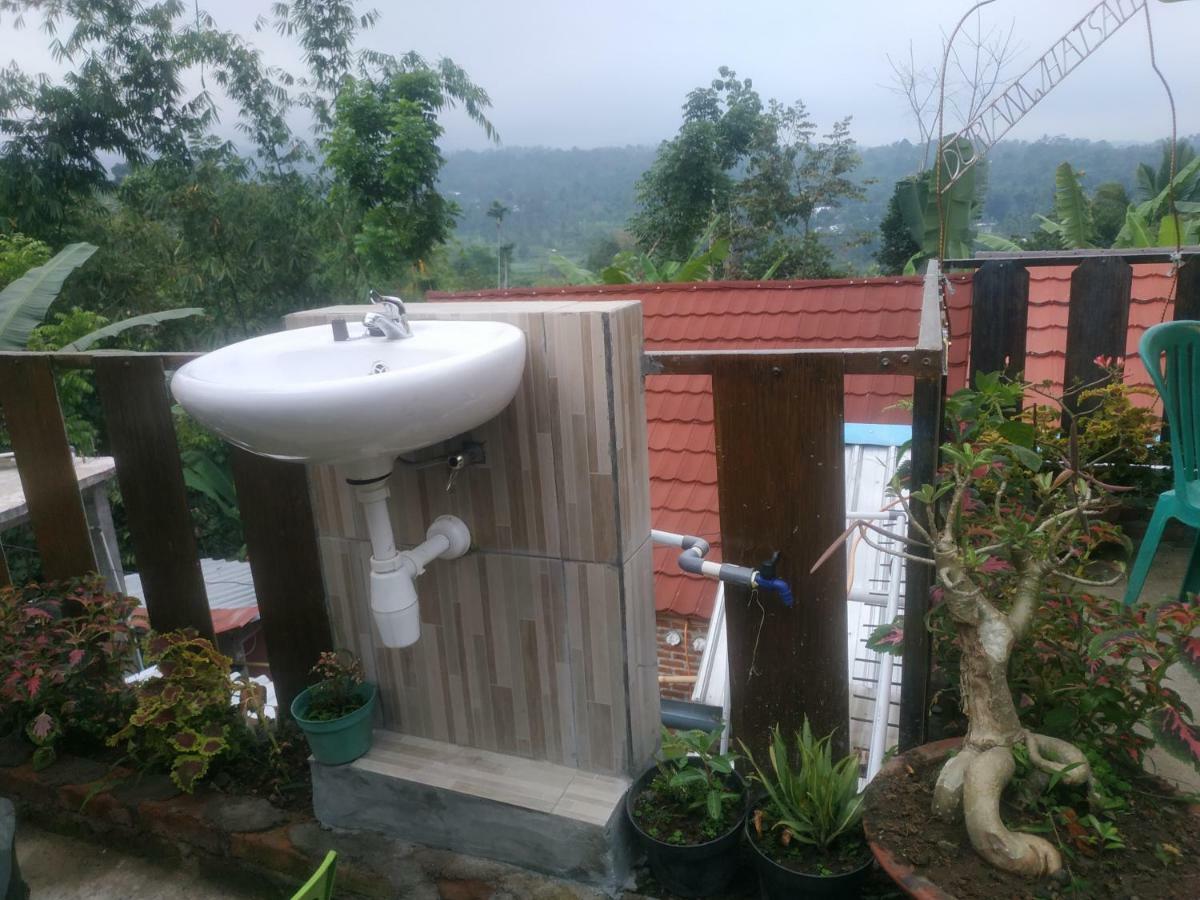 Tetebatu Terrace Homestay Exterior photo