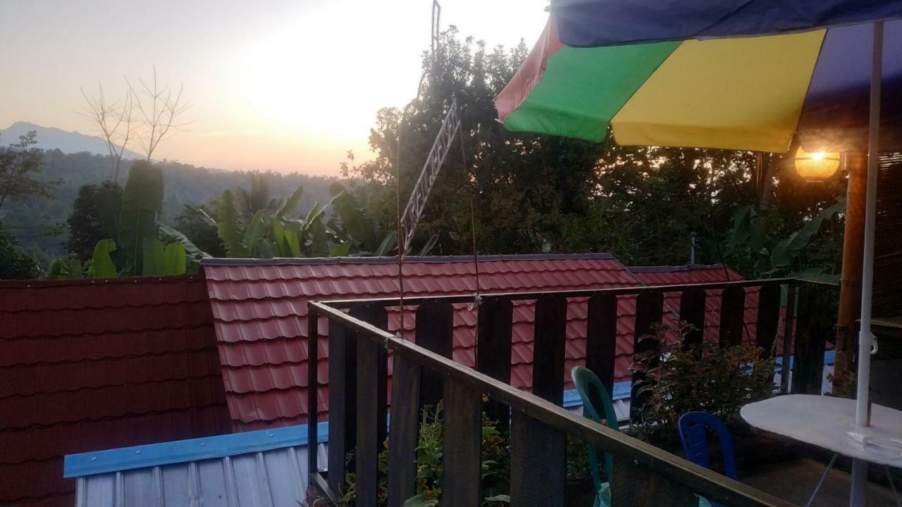 Tetebatu Terrace Homestay Exterior photo